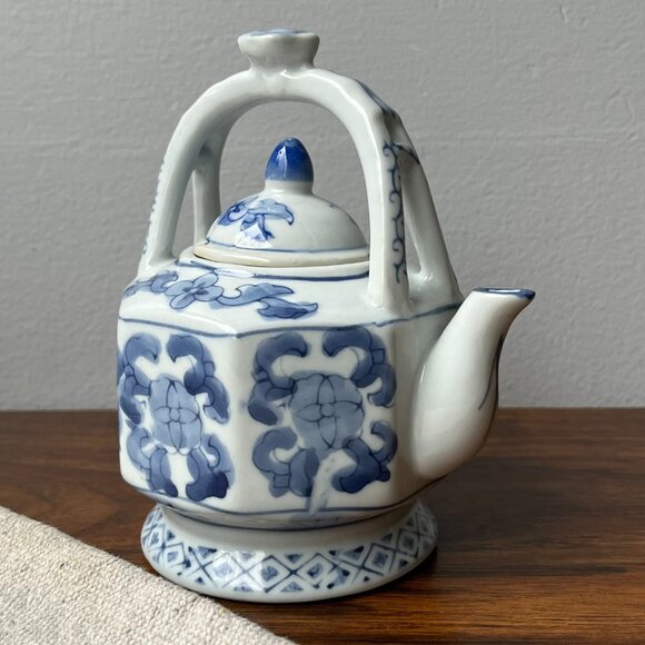 Small Chinese Teapot Blue & White Porcelain Hand Painted Marking Hieroglyphs - Picture 3 of 15
